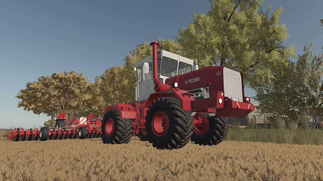 Kirovets K-703MA