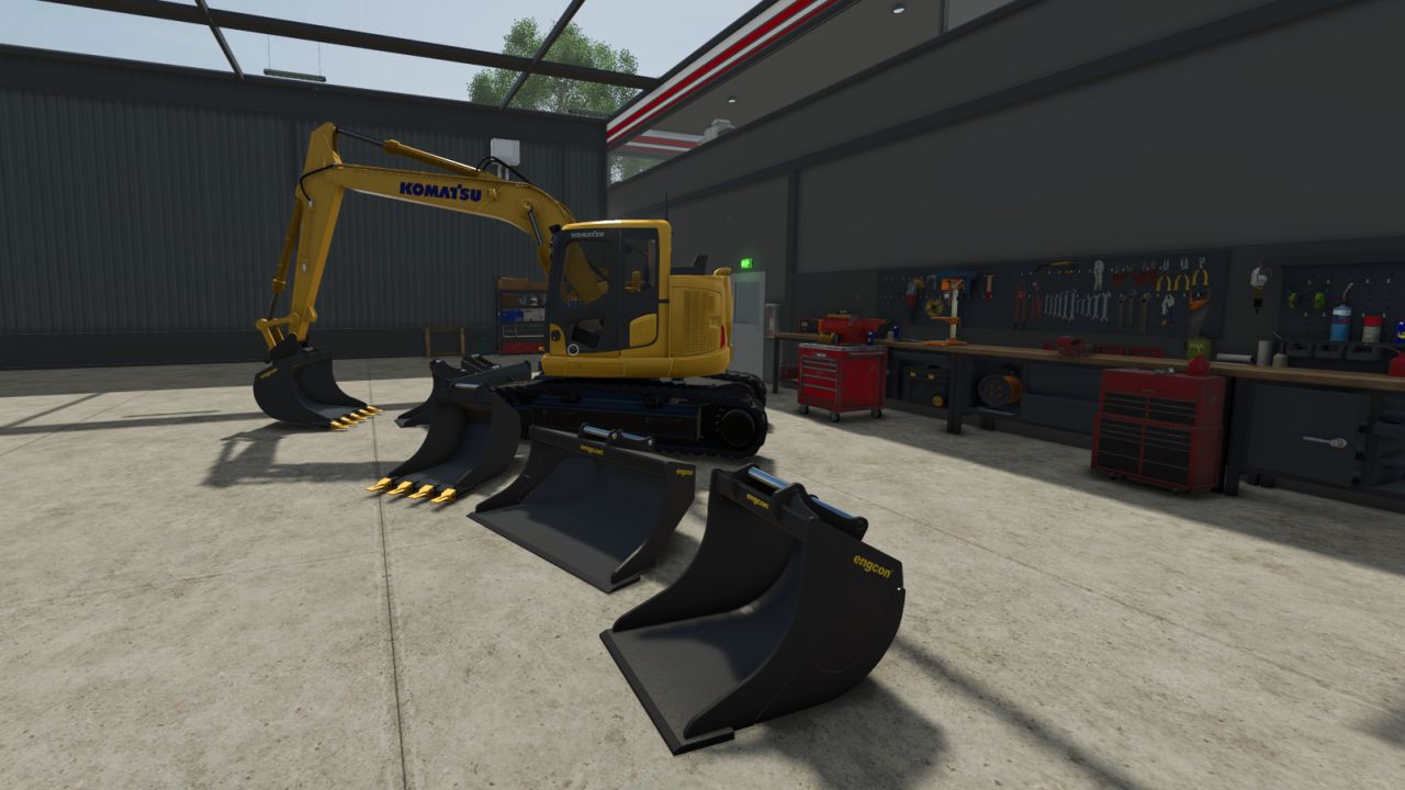 Komatsu PC138USLC