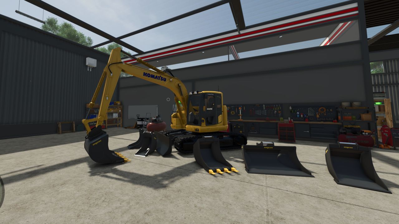 Komatsu PC138USLC