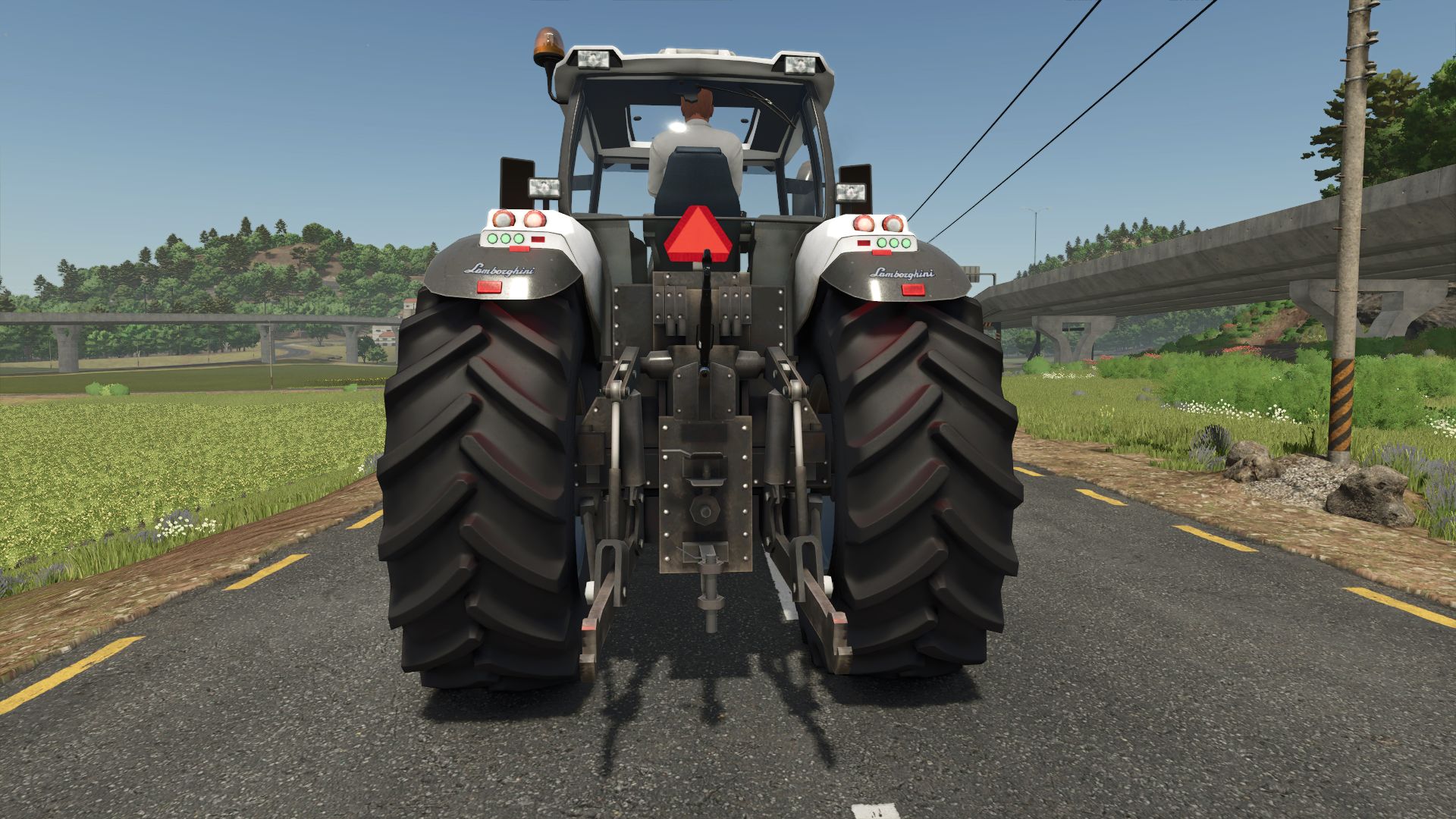Lamborghini R7 220