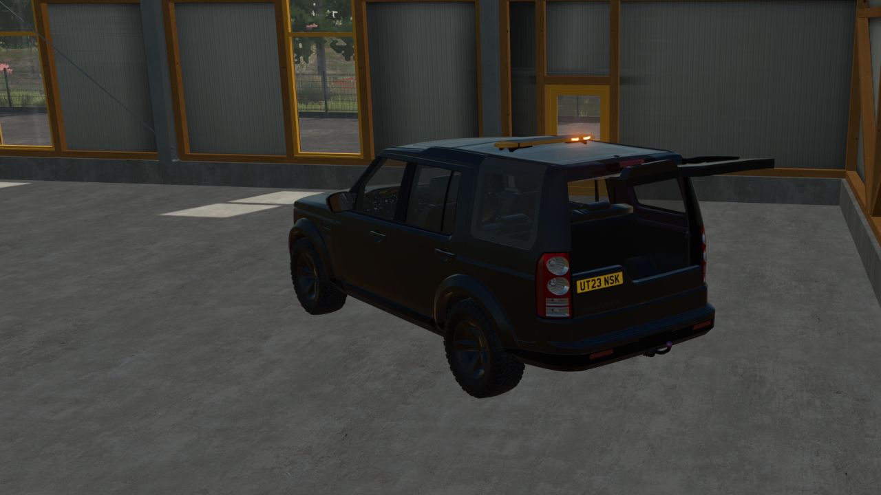 Land Rover Discovery 4