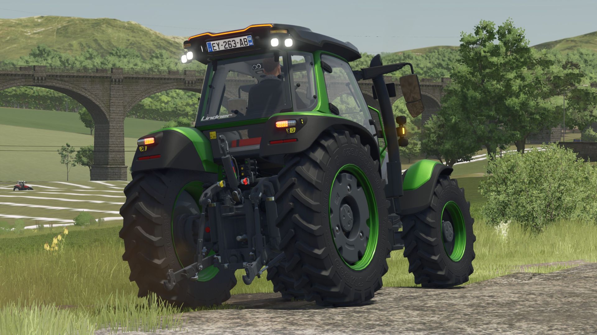 Lindner Lintrac 130 (multicolor)