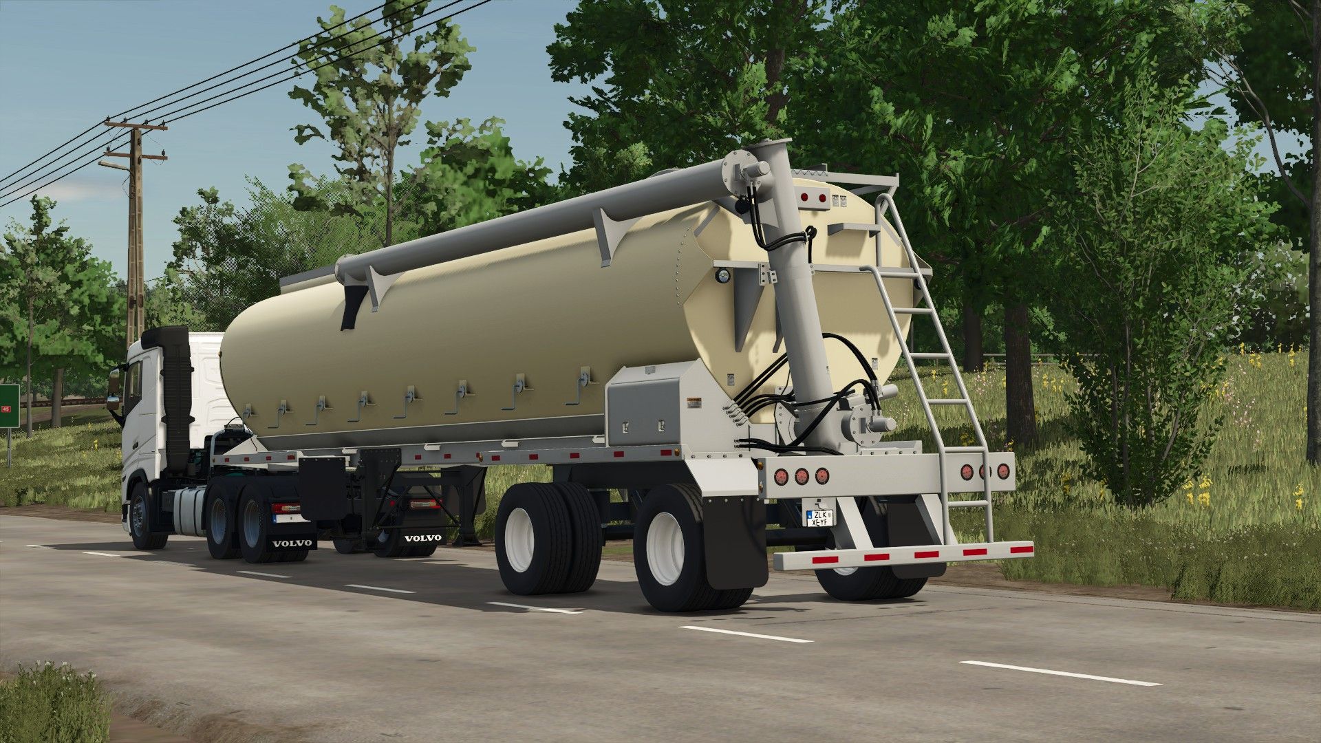 Lizard Bulkfeed Trailer