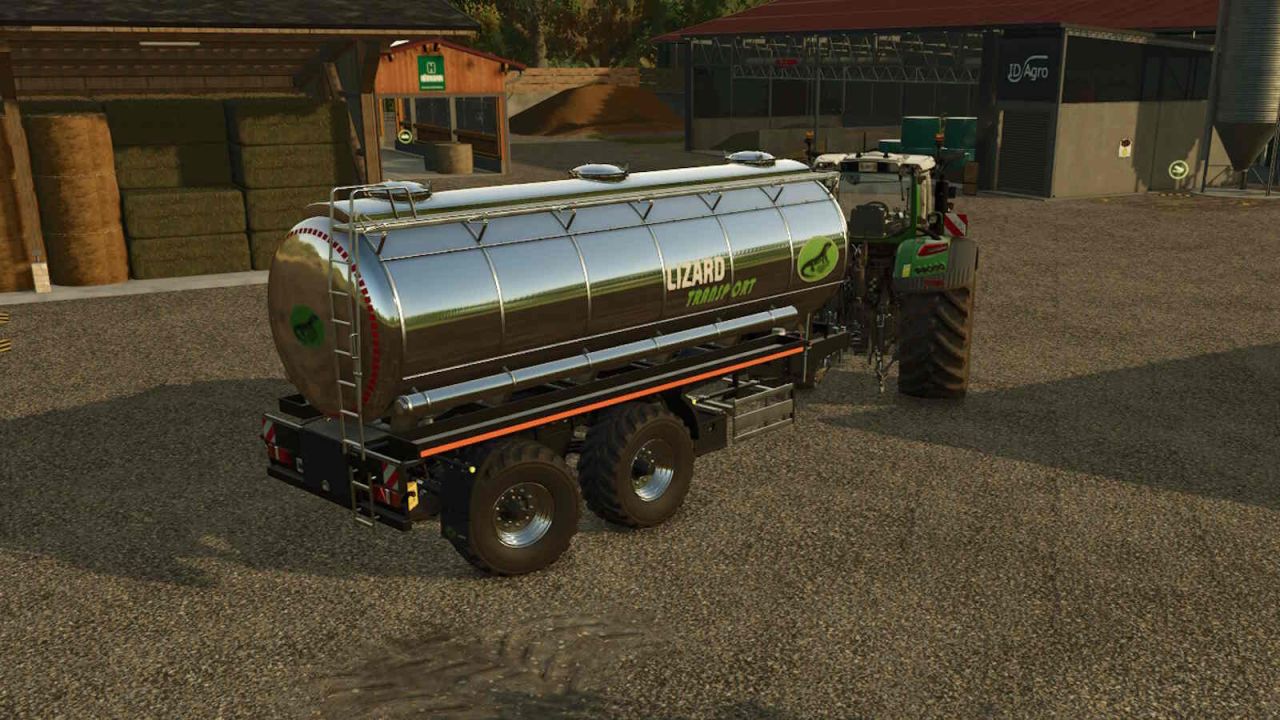 Lizard Tank Trailer25