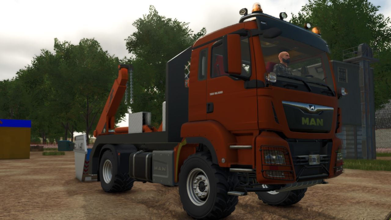 MAN TGS Skip Loader