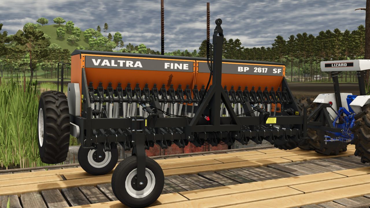 Massey Ferguson 326 And Valtra 2617