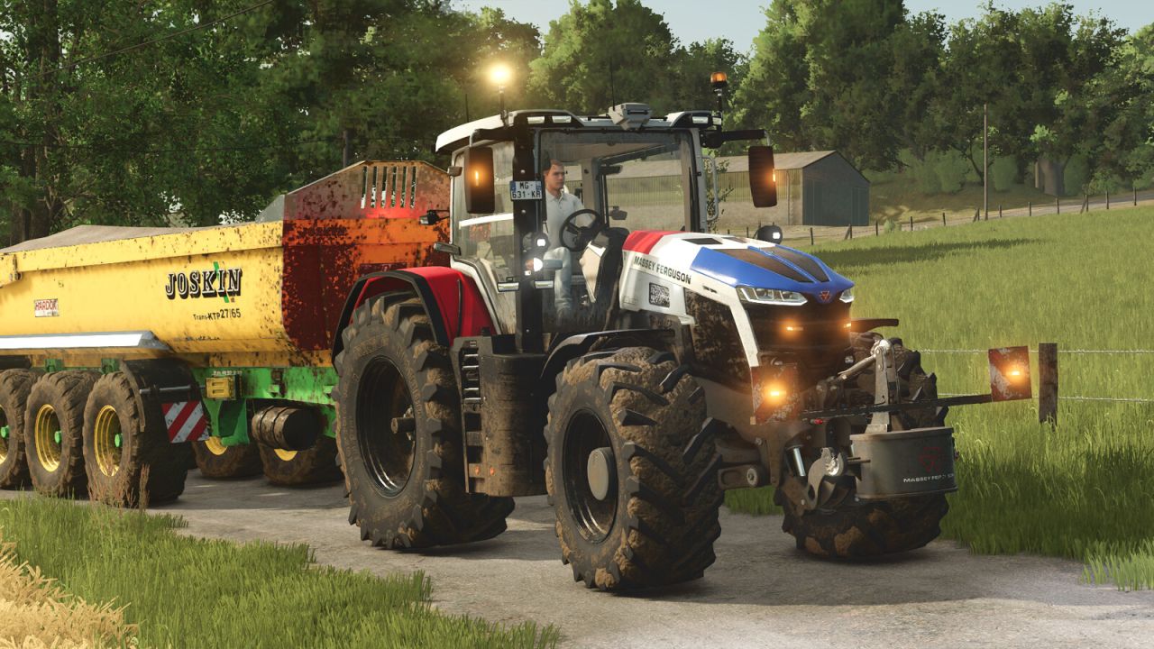 Massey Ferguson 9S patriottisch