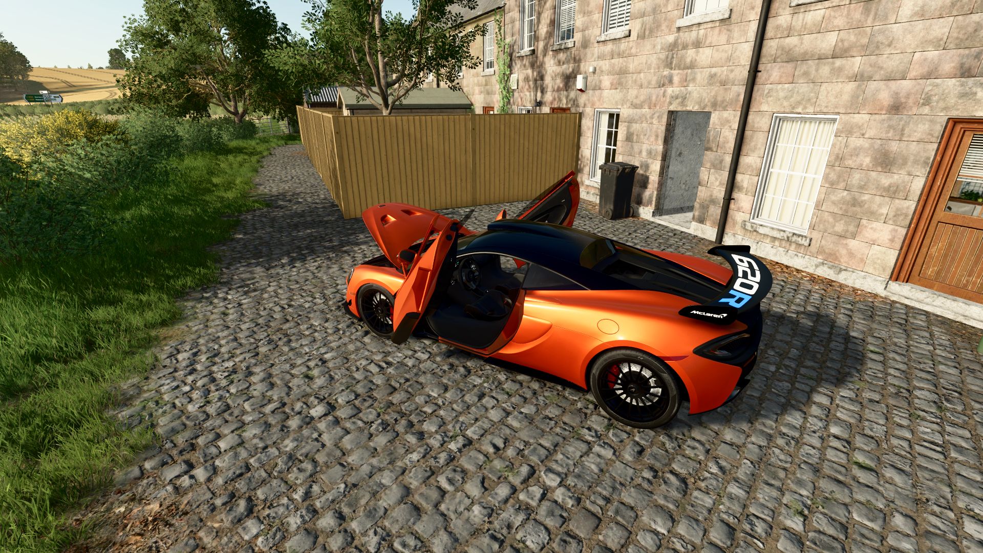 McLaren 620R