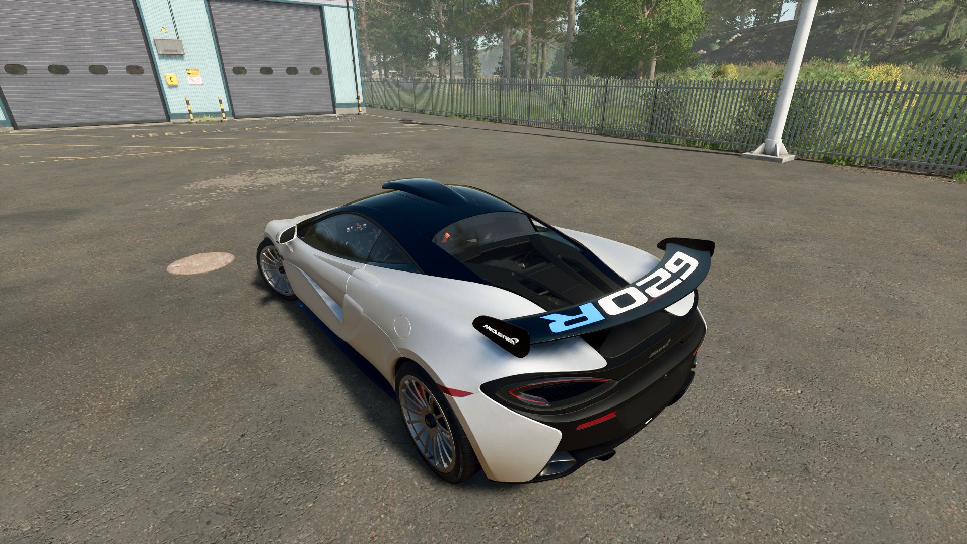 McLaren 620R