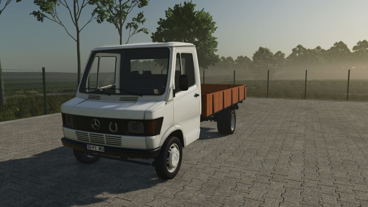 Caminhão plataforma Mercedes
