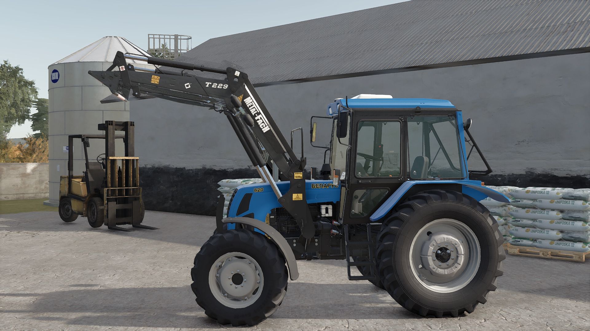 MTZ 820-1025 Plastic