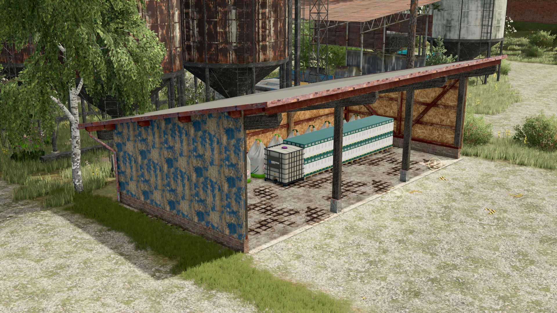 Old pallet storage