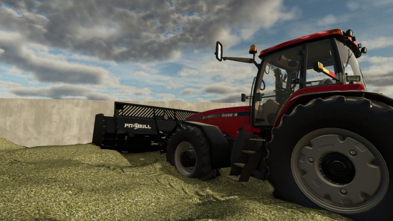 Pitbull silage blade