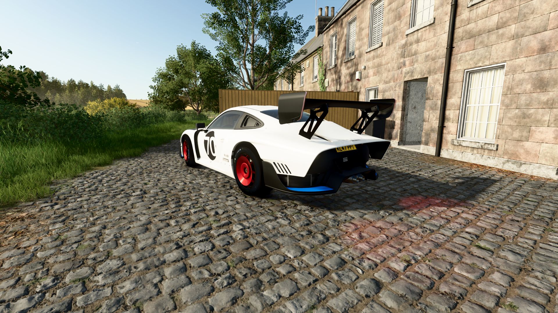 Porsche #70 Porsche Motorsport 935