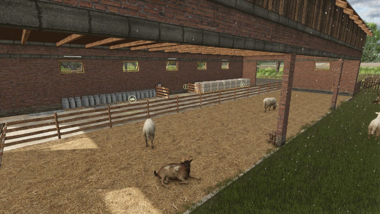 Schapen- en geitenstal met balenopslag