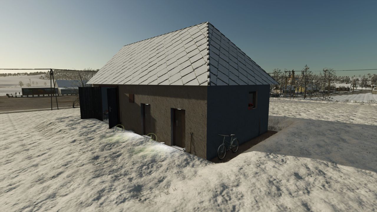 Small Garage With Root Crop Storage