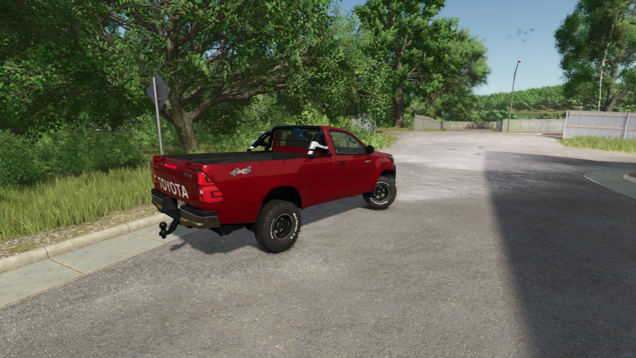 Toyota Hilux Single Cab 2023