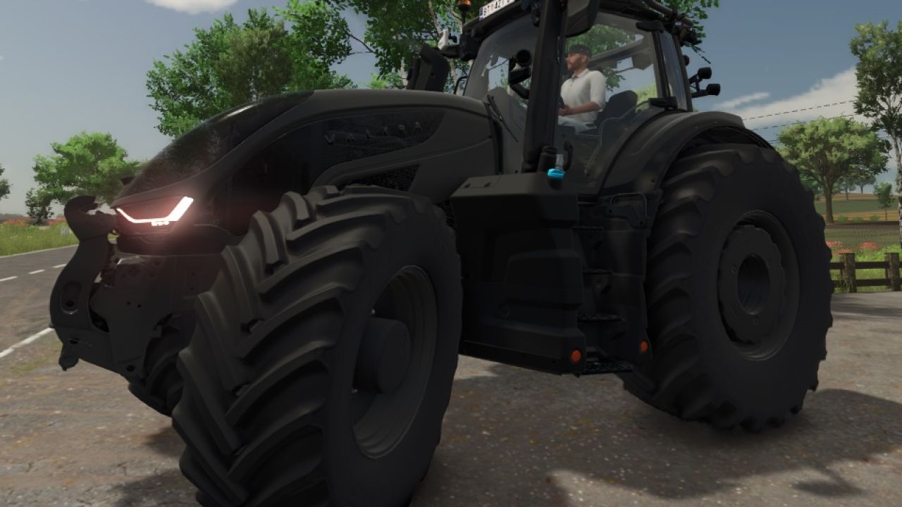 Valtra S BlackedOut