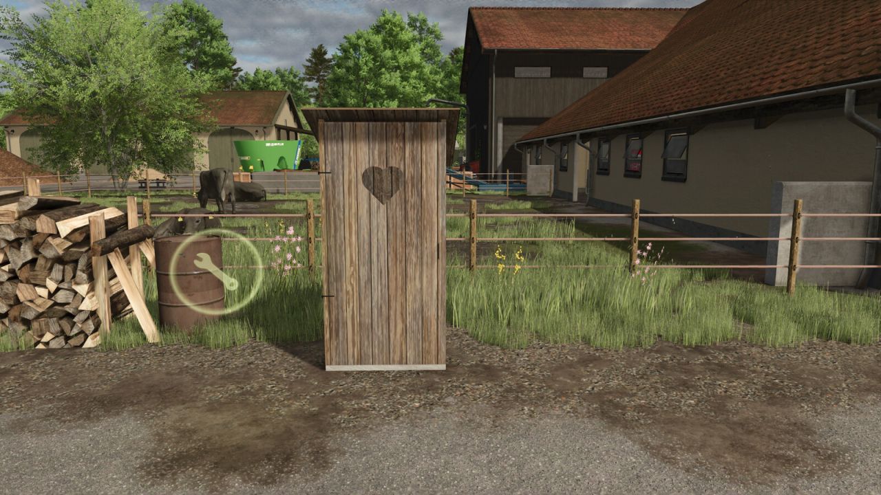 Деревянный туалет