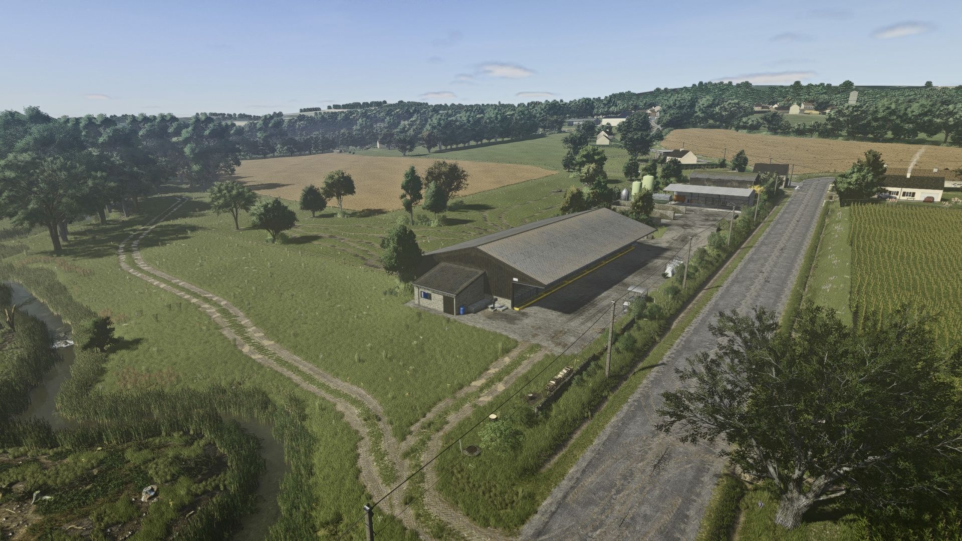 Corps de Ferme Réaliste Français - The Pichonnière