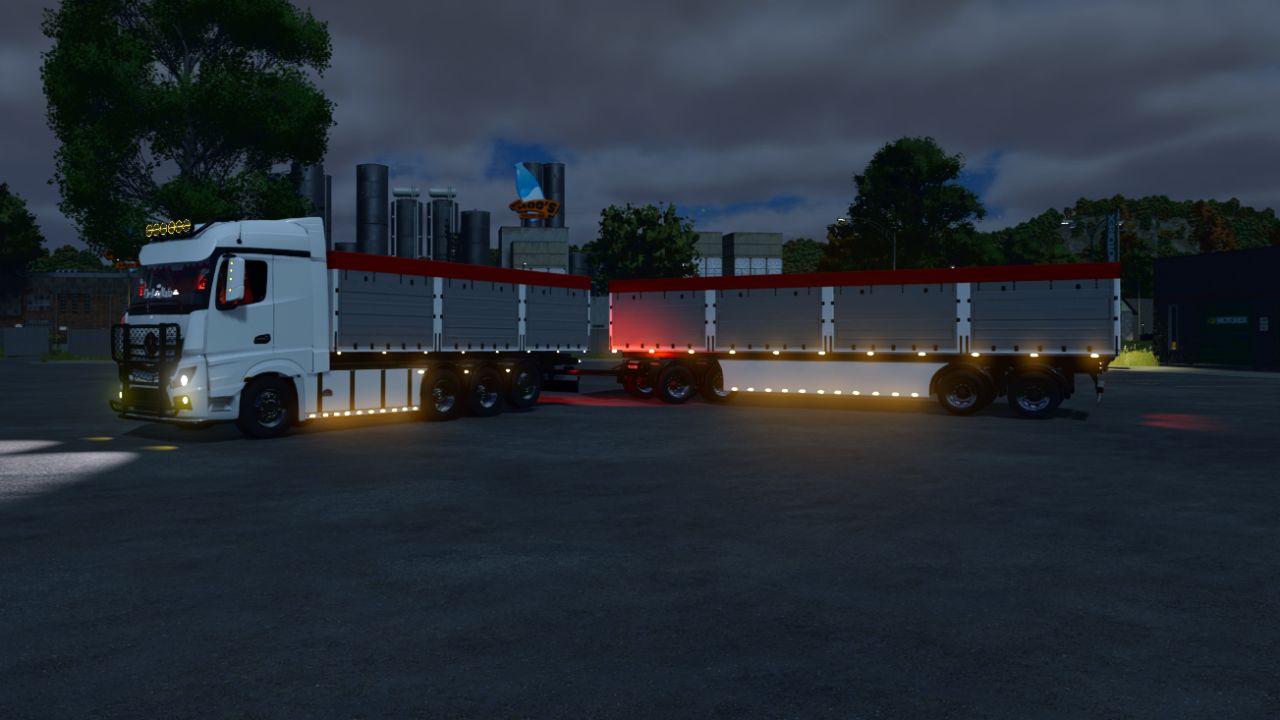 Mercedes grain truck